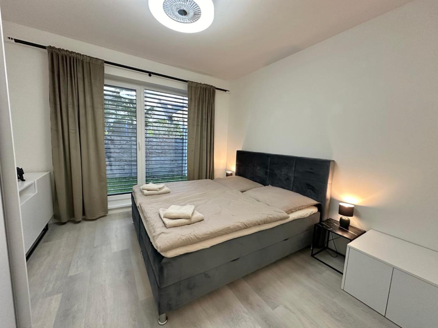 Klimatizovany Apartmanovy Dom S Virivkou, 9A Senec Esterno foto